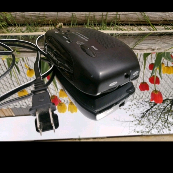 Alarm clock - Picture 3 of 3